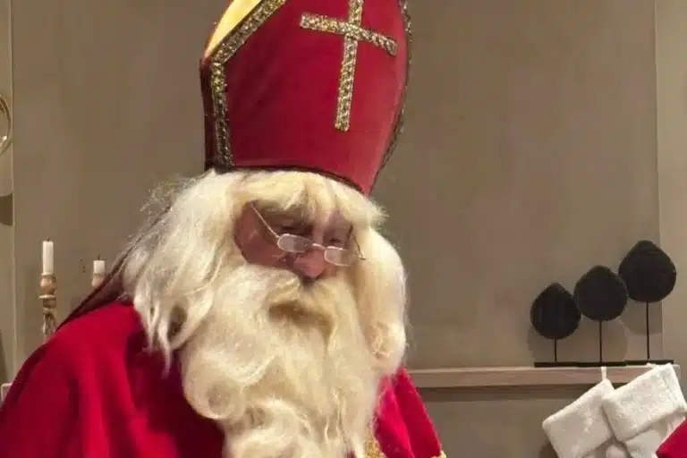 Sinterklaas was te gast bij Bakker Michel te Knokke-Heist.