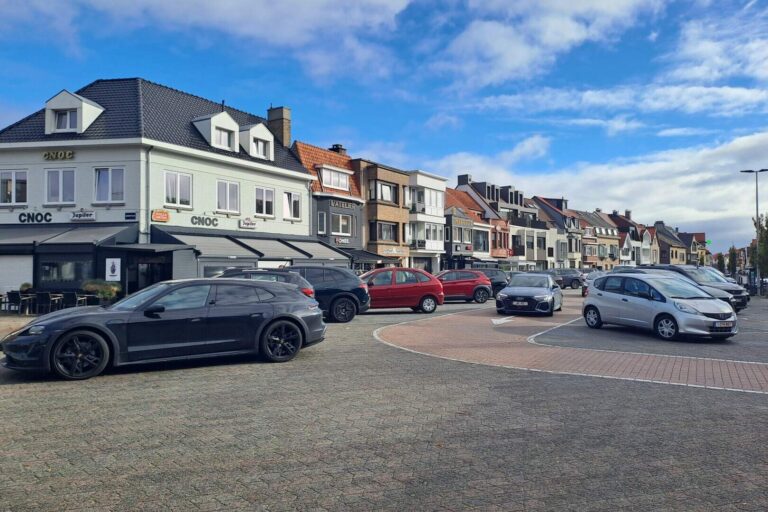 Nutswerken starten op Gemeenteplein Knokke: markt verhuist tijdelijk