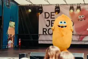 Knokke-Heist laat jeugd beslissen over naam voor geel monstertje